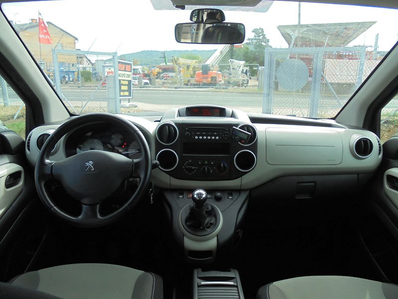 Peugeot Partner Tepee (2014) 1.6 HDI- KLIMA-  - fotka 9 z 12