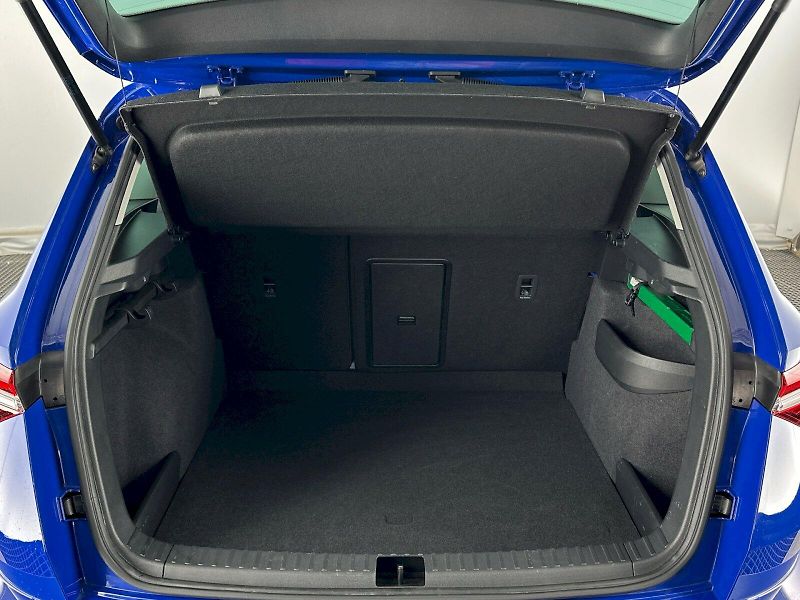 Škoda Karoq (2024) 2.0TDI 85kW Selection - fotka 23 z 26