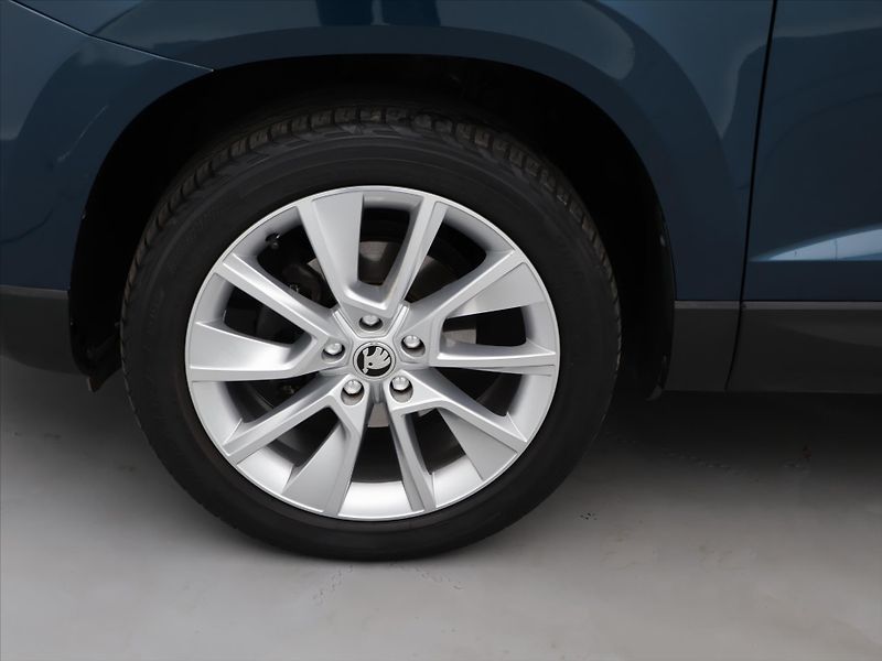 Škoda Karoq 1,5 TSI 110kW Style 1.Maj. - fotka 25 z 32