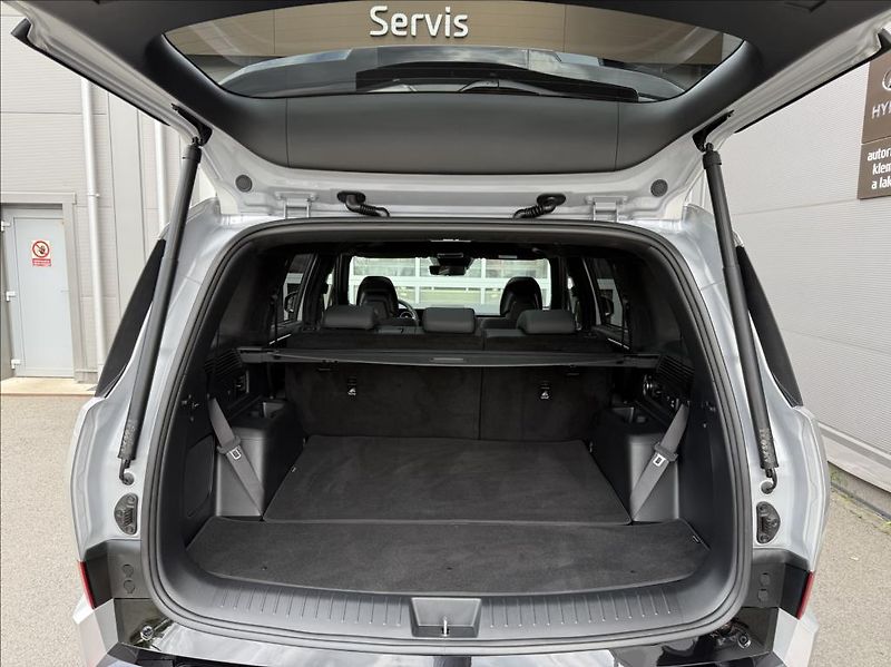 Hyundai Santa Fe 1,6 T HEV 4WD 7M  Calligraphy - fotka 26 z 30