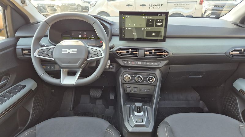 Dacia Sandero (2026) Stepway Extreme Eco-G 120 auto - fotka 9 z 13