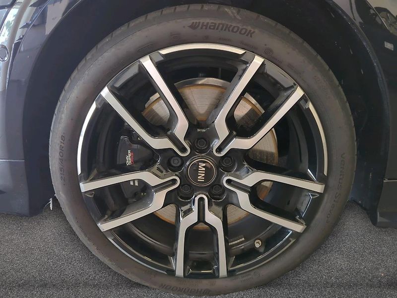 Mini Cooper Cabrio S - fotka 16 z 18