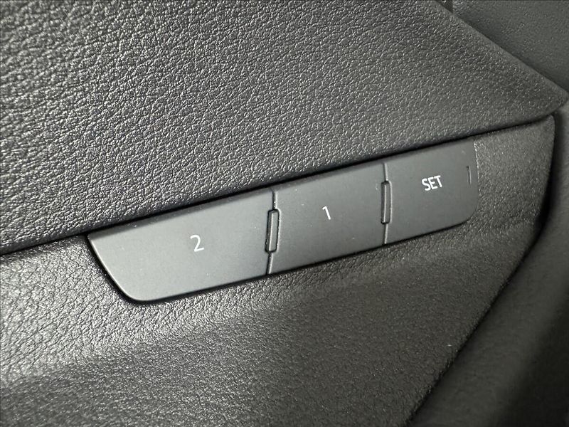 Audi e-tron S-Line Digital LED Záruka - fotka 23 z 49