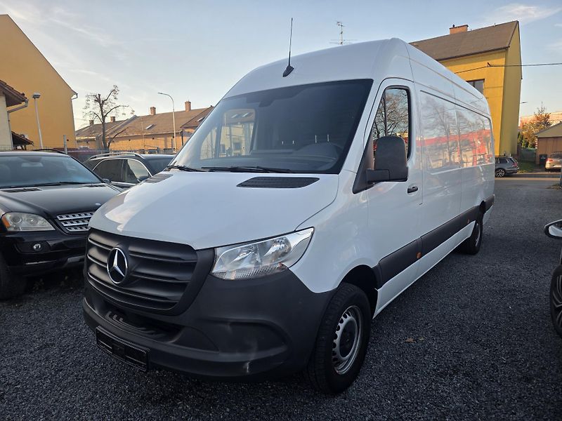 Mercedes-Benz Sprinter 200CDI Navigace Kamera  - fotka 2 z 34