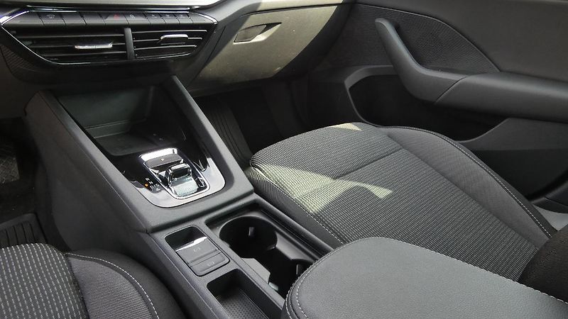 Škoda Octavia 1.5 TSI DSG Ambition - fotka 6 z 22