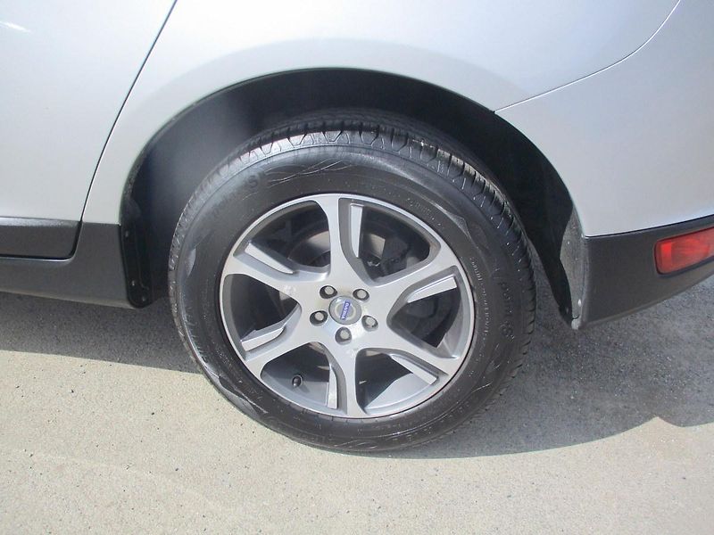 Volvo XC60 2.4 D5*AWD*NAVI*198 tkm*SUMMUM - fotka 42 z 56
