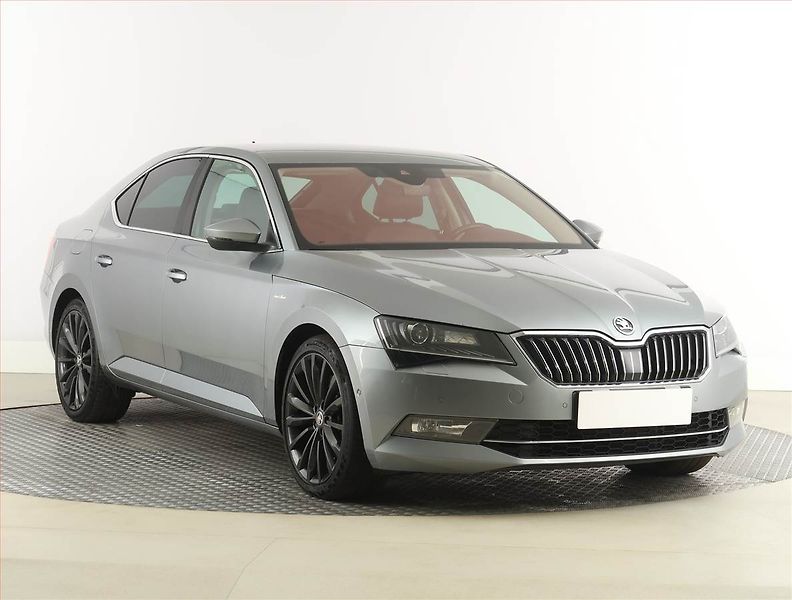 Škoda Superb (2016) Laurin&Klement 2.0 TSI - fotografie inzerátu