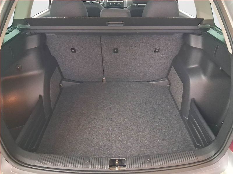 Škoda Fabia (2010) Ambition 1.2 12V, ČR,1.maj - fotka 13 z 18
