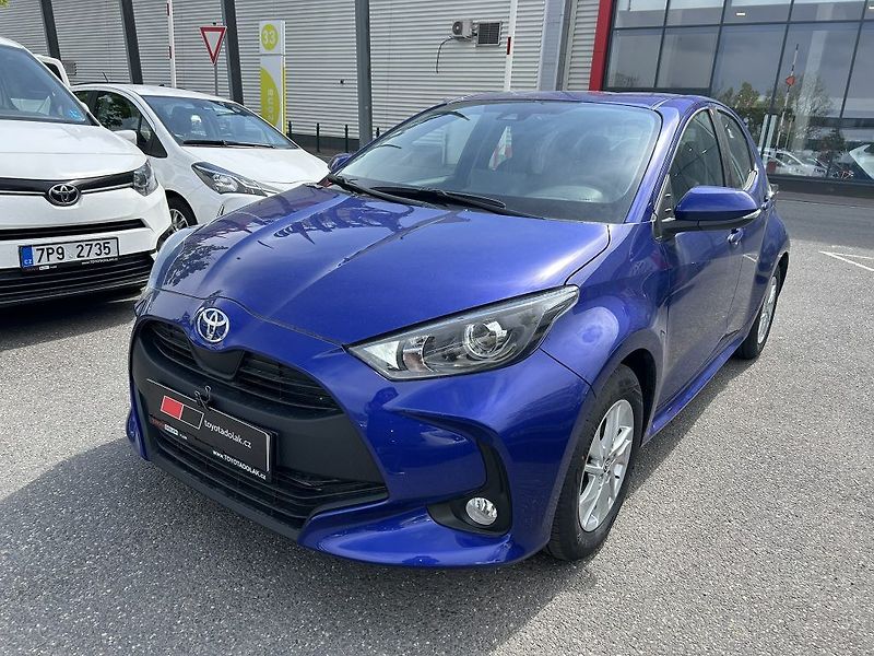 Toyota Yaris 1.5 Hybrid ODBĚR ihned - fotka 10 z 27