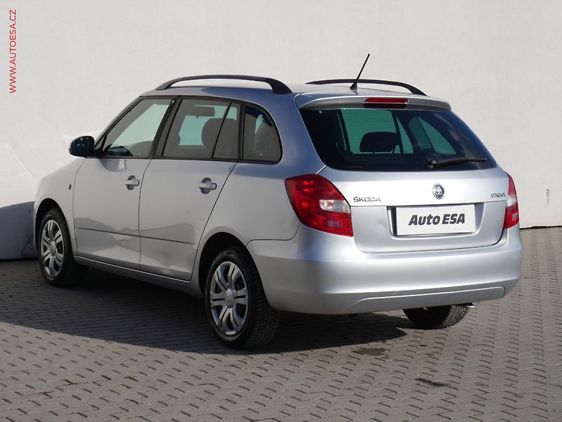 Škoda Fabia (2014) 1.2 TSI, ČR, AC, el. výbava - fotka 6 z 14
