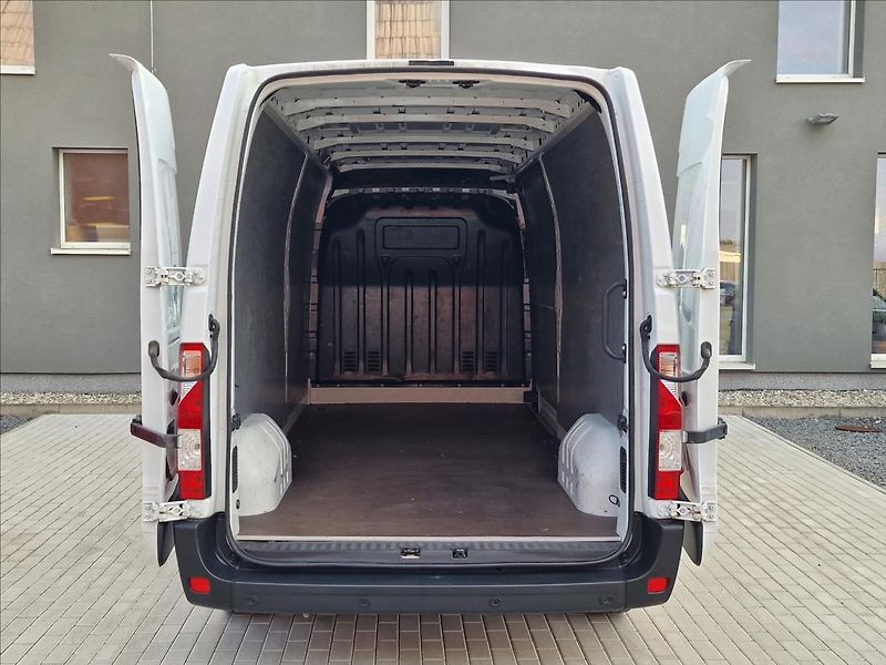 Renault Master 2.3 dCi L3H2 P3 COOL,ČR,1Maj. - fotka 35 z 44
