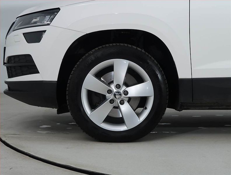 Škoda Karoq (2017) Style 1.5 TSI, Automat - fotka 15 z 21