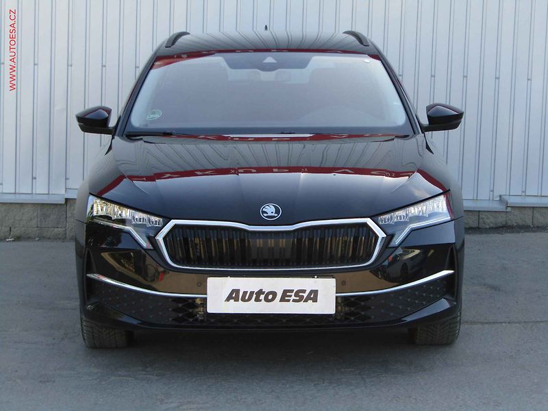 Škoda Octavia (2025) 1.5 TSi m-HEV, ČR, Selection - fotka 2 z 22