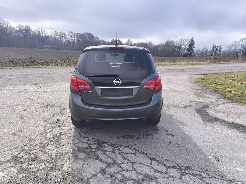 Opel Meriva (2011) 1.4  1.MAJITEL, DOLOŽENÉ KM - fotka 6 z 28