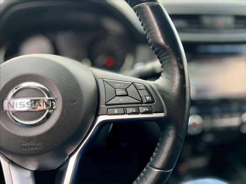 Nissan X-Trail 1,7 dCi N-TEC / panorama kůže - fotka 27 z 48