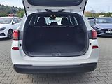 Hyundai i30 1.4 T-GDI/103kW Trikolor Kom - náhled 9