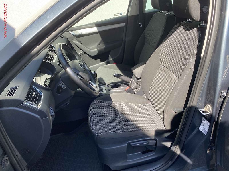 Škoda Octavia (2016) 1.6 TDi, ČR, Ambition Fresh - fotka 9 z 17