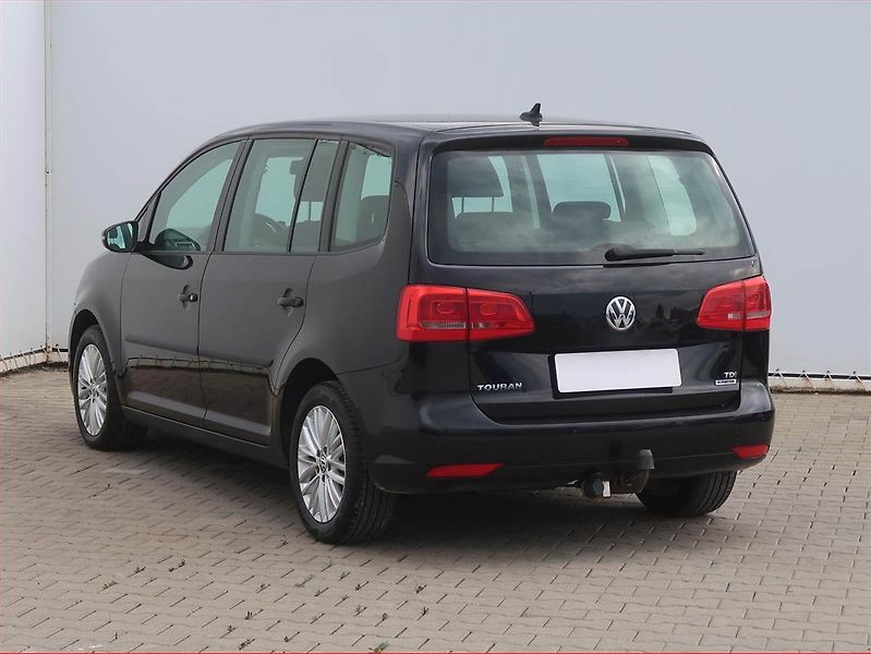 Volkswagen Touran (2014) 1.6 TDI, 7 míst, Serv.kniha - fotka 4 z 20