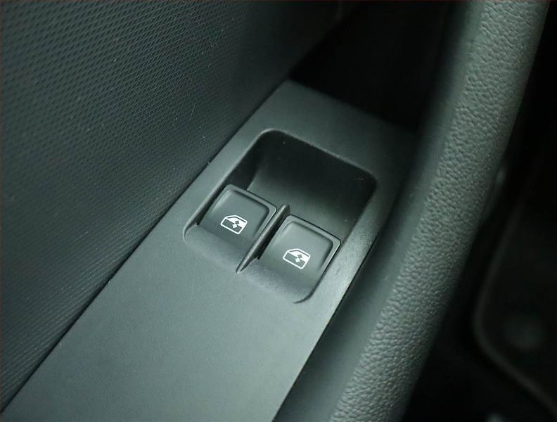 Škoda Rapid (2015) Ambition 1.2 TSI, Automat - fotka 15 z 16