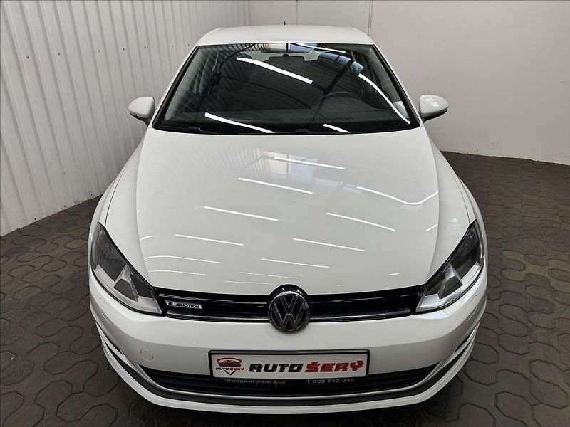 Volkswagen Golf 1.4TGI BMT ACC Comfortline - fotka 13 z 39