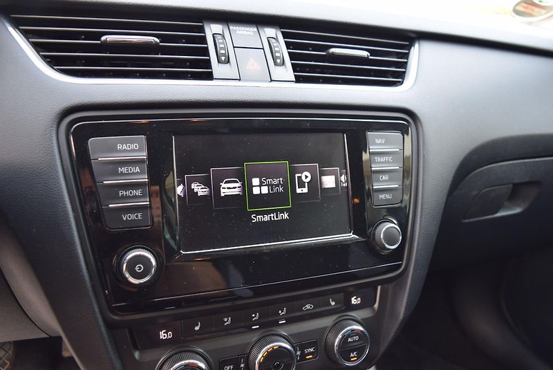 Škoda Octavia (2017) 1.4TSI 110kw AMBITION JOY XENO - fotka 26 z 49