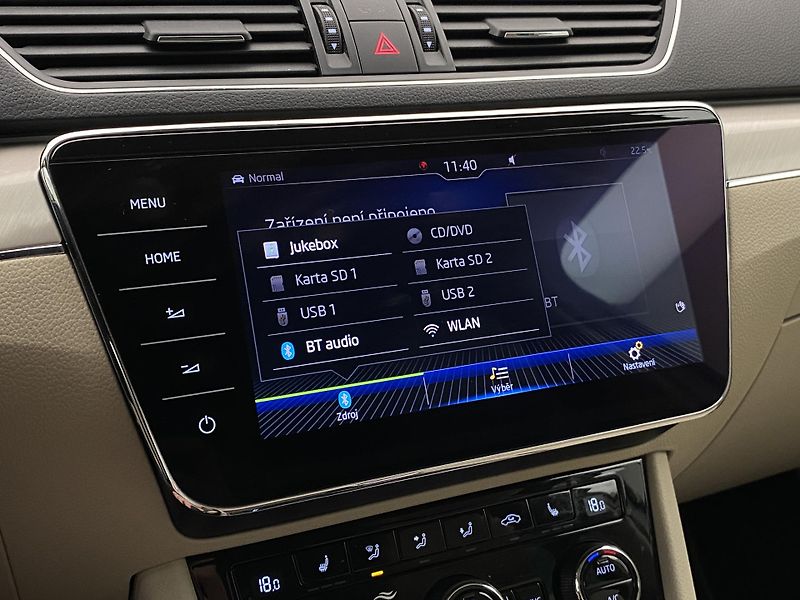 Škoda Superb COMBI 2.0TDI L&K DSG CZ - fotka 39 z 64