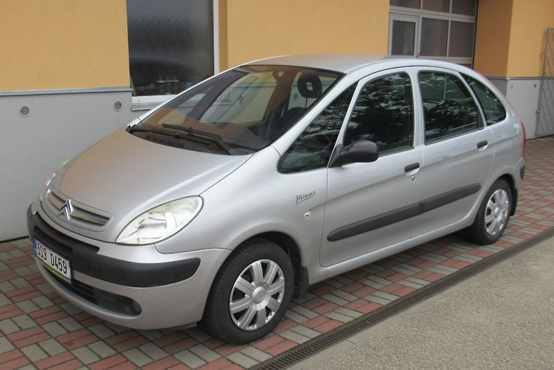 Citroën Xsara Picasso 1.6i 16V AUT.KLIMA TAŽNÉ - fotka 4 z 17