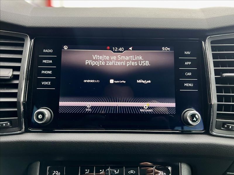 Škoda Kodiaq 2,0 TDi DSG ACC LED 7-míst - fotka 33 z 45