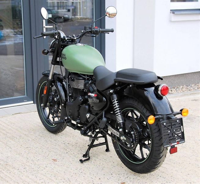 Royal Enfield Meteor 350 (2026) 350 Meteor GREEN - fotka 11 z 25