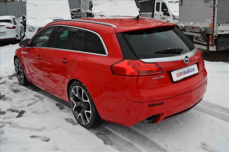 Opel Insignia (2011) ST 2,8 OPC 4X4 - fotka 6 z 25