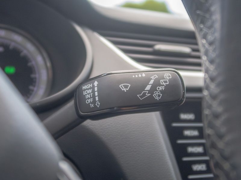 Škoda Octavia (2017) ČR 2.0TDI 135KW SCOUT - fotka 20 z 50
