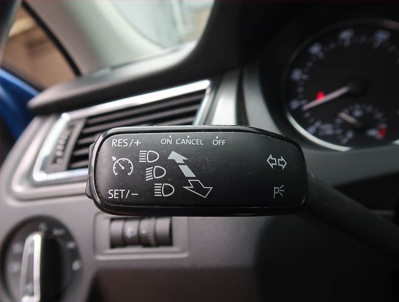 Škoda Rapid (2016) Style 1.2 TSI, Tempomat - fotka 19 z 19