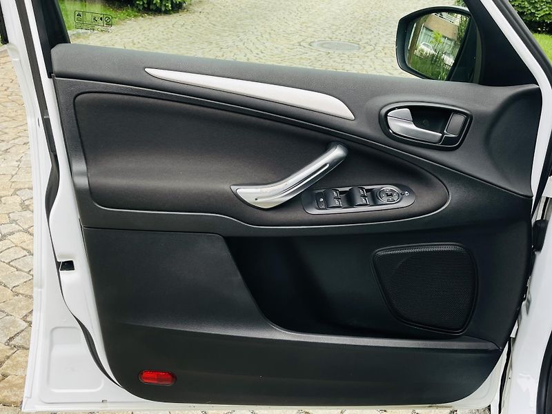 Ford S-MAX 2.0TDCi MANUÁL SERVISKA  - fotka 31 z 40