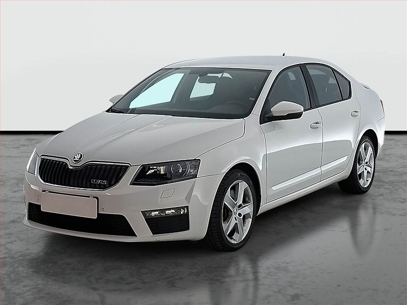 Škoda Octavia (2014) RS 2.0 TDI, Automat, Navi - fotka 2 z 16