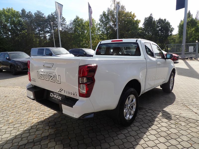Isuzu D-Max (2026) SpaceCab LS 2.2L 163K 8st. A/T - fotka 11 z 36