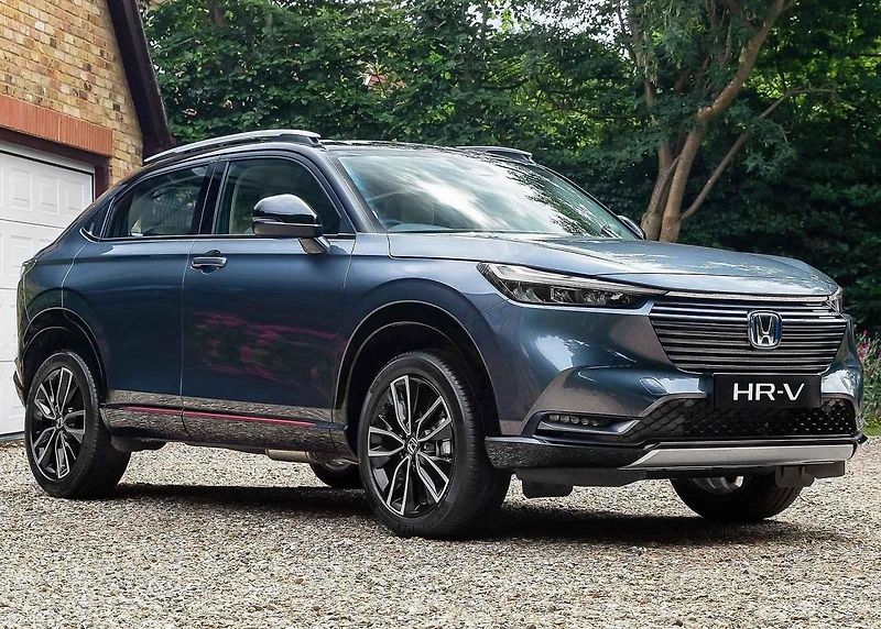 Velká část SUV jsou spíše stylová rodinná auta, než vozy do terénu