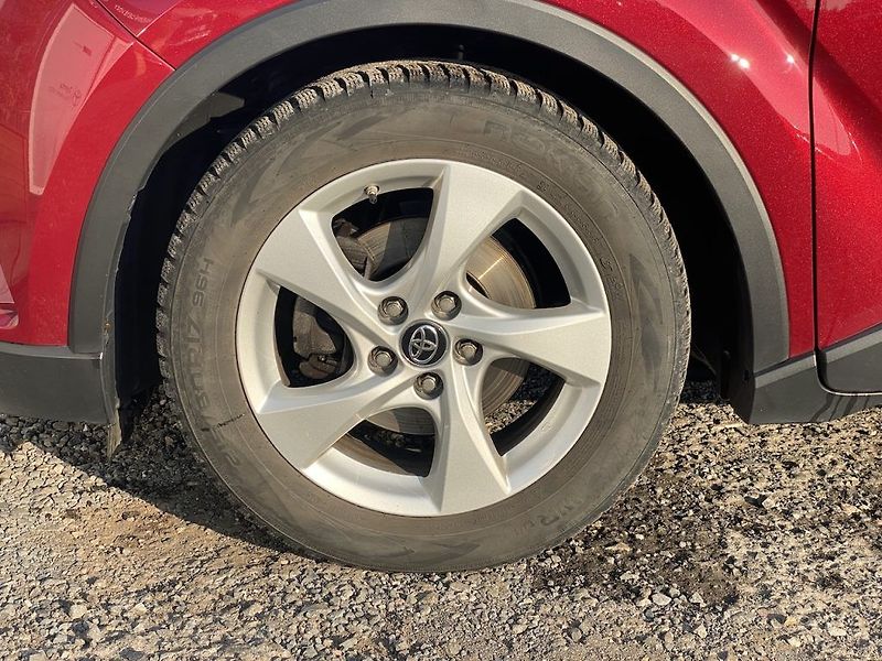 Toyota C-HR 1.8HSD, ČR, Active, záruka - fotka 10 z 16