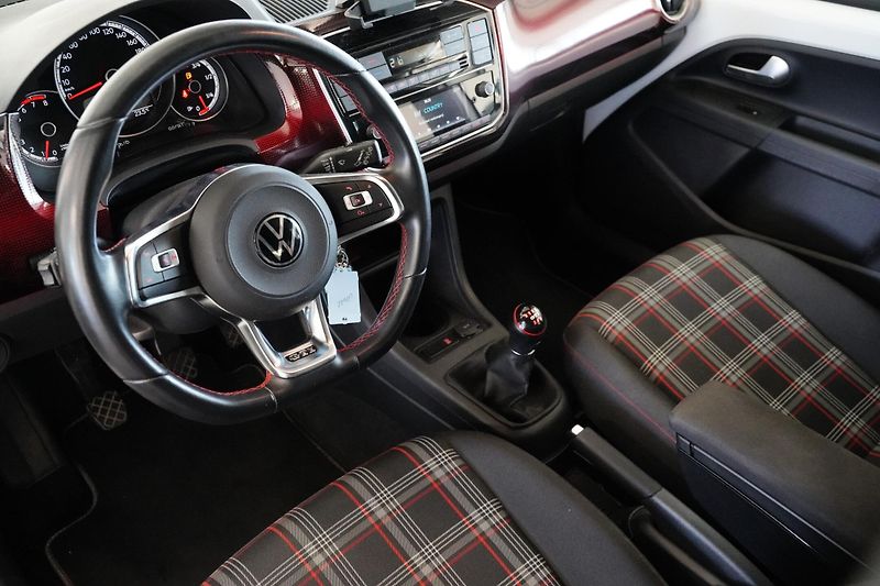 Volkswagen up! - fotka 13 z 24