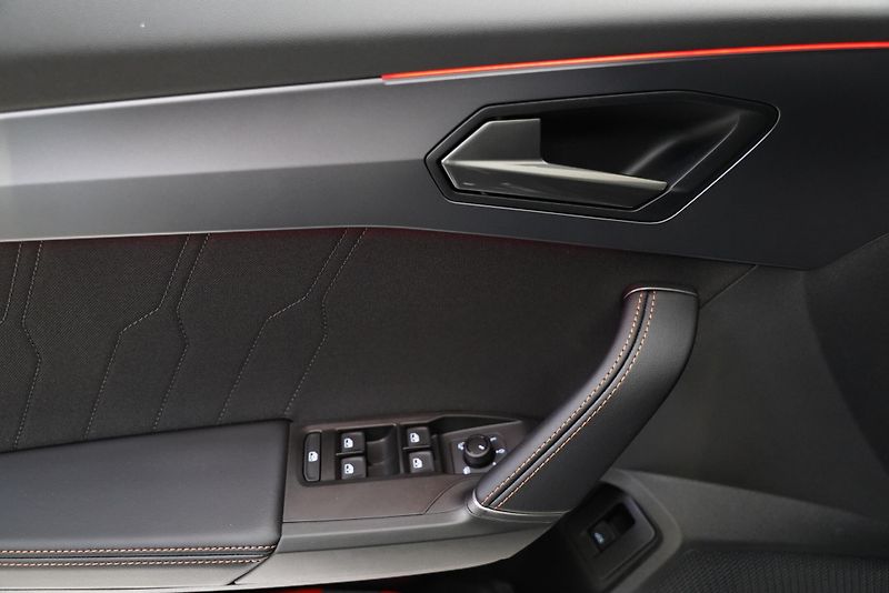 Cupra Formentor - fotka 12 z 26