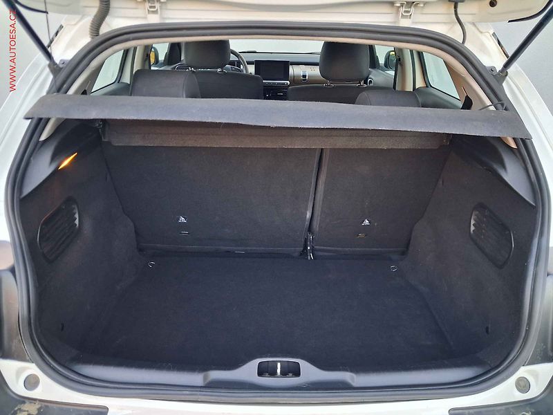 Citroën C4 Cactus (2015) 1.2i, ČR, STK5/28 - fotka 7 z 16
