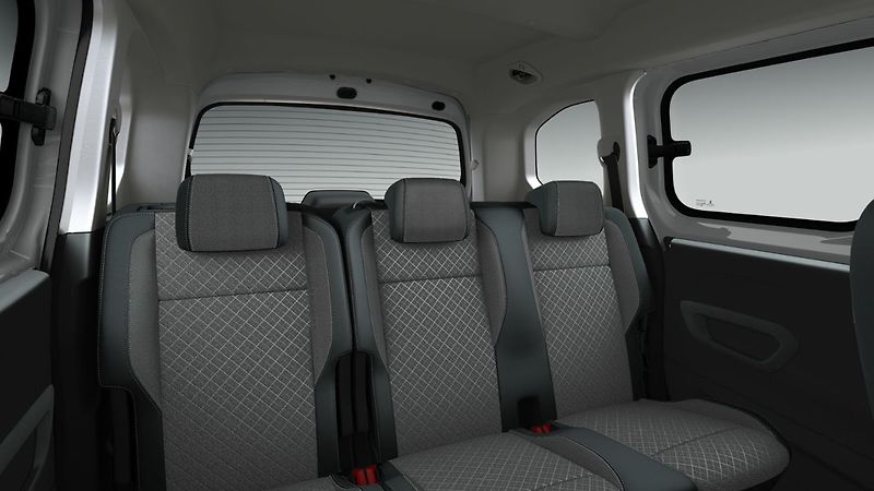 Opel Combo (2026) Edit Plus XL-1,5 CDTi AT8-7sed - fotka 5 z 9
