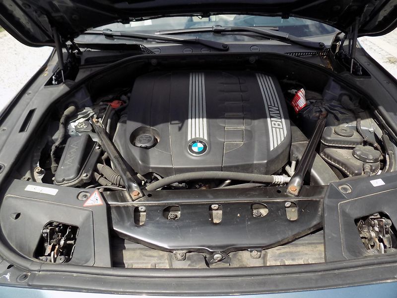 BMW Řada 5 530D 180 KW GRAN TURISMO PAN - fotka 42 z 46