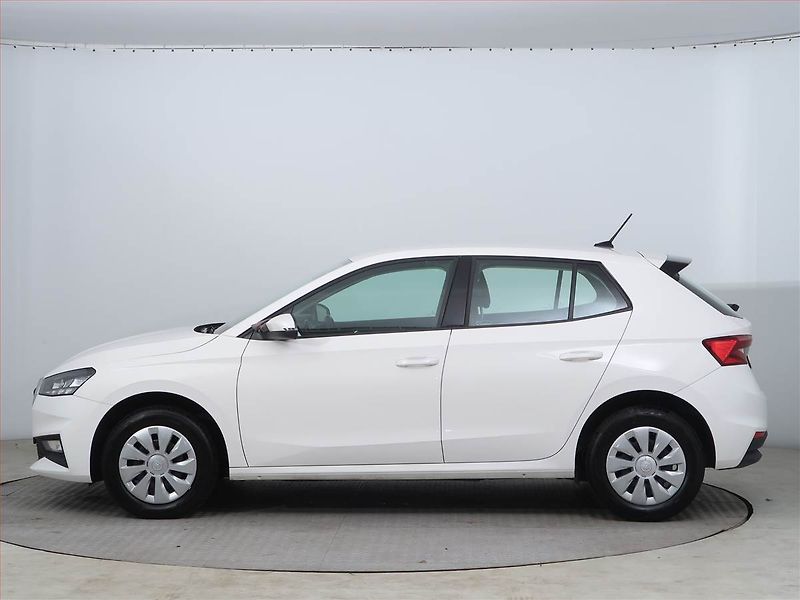 Škoda Fabia (2023) Ambition 1.0 TSI, Serv.kniha - fotka 6 z 14