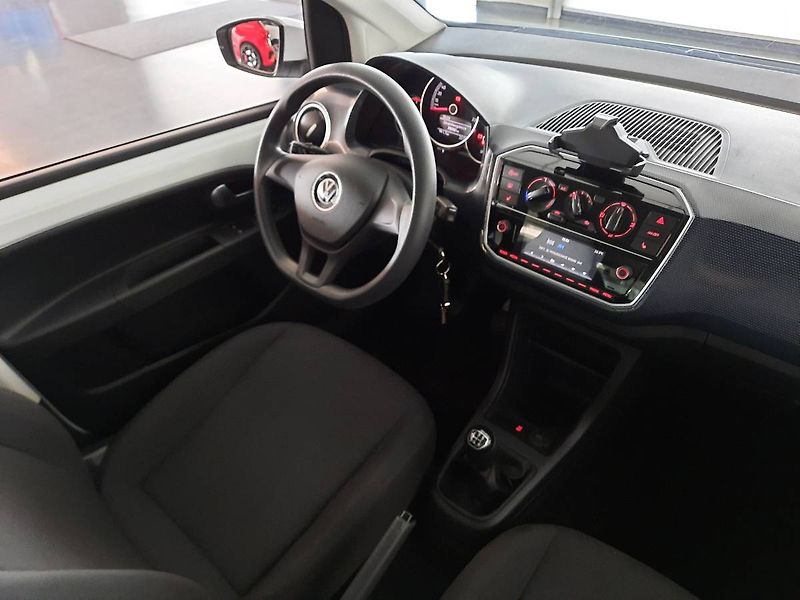 Volkswagen up! (2022) 1.0 MPI (48kW/65k) - fotka 12 z 20