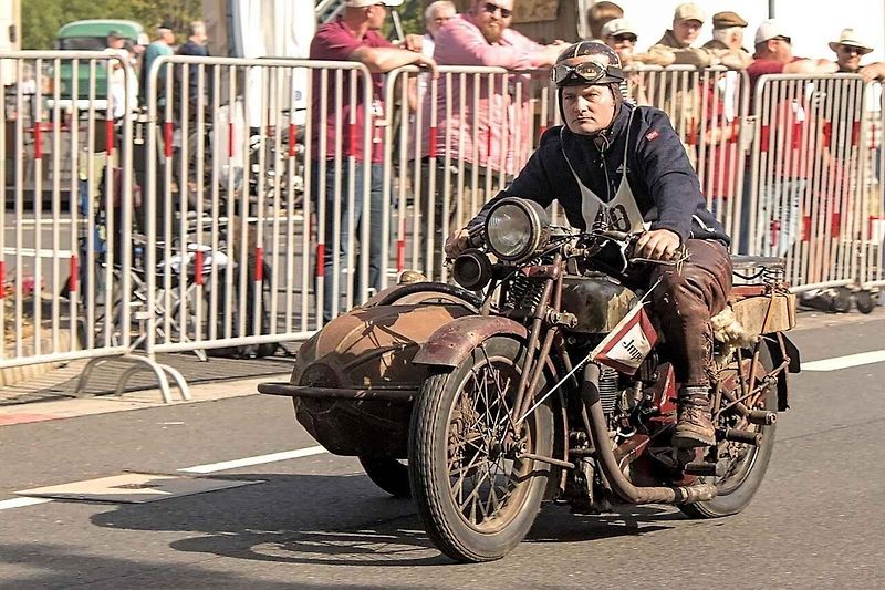 Motocykly Imperia se v Německu vyráběly deset let. Velké úspěchy slavily zejména při silničních závodech. Na snímku je Imperia H 500 Sport na Oldtimer festivalu Nürburgring 2007.
