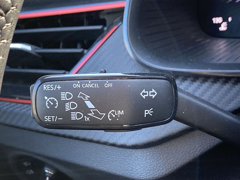 Škoda Scala (2025) 1.0 TSI DSG Monte Carlo - fotka 20 z 32