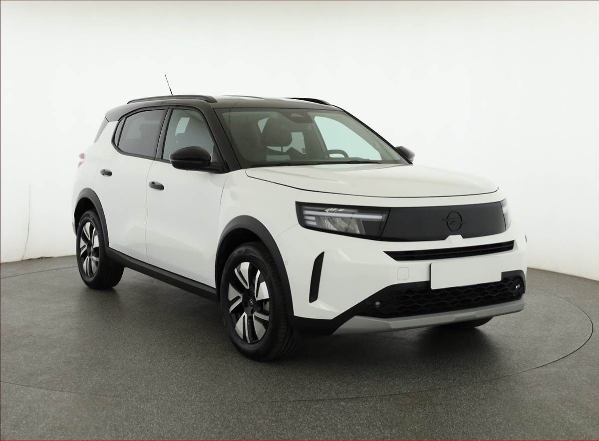 Opel Frontera 1.2 hybrid