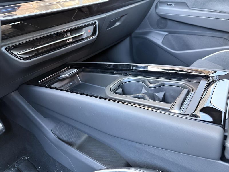 Volkswagen ID.7 Tourer (2025) 210 kW 77kWh  Pro People - fotka 20 z 23