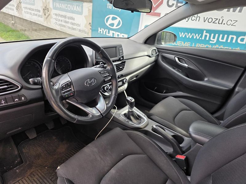 Hyundai i30 1.0-FASTBACKinfo viz. poznámka - fotka 4 z 21