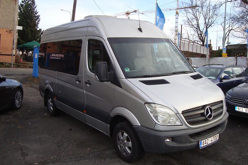 Mercedes-Benz Sprinter (2006) 315 CDi,ČR,1.Maj. 9 - Míst,STK - fotka 1 z 37